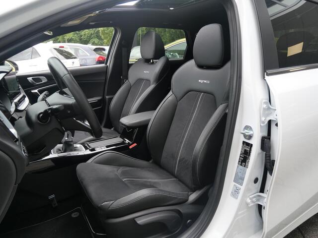 KIA CEE D Ceed Sportswagon 1.0 T-GDi GT-Line | LED | Carplay | Schuif-/Kanteldak | Clima | Camera | Navi | Camera