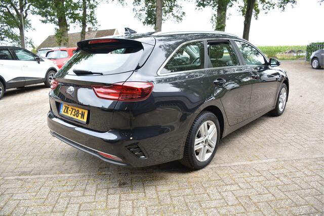 KIA CEE D Ceed Sportswagon 1.0 T-GDi DynamicLine Navi Clima Cruise Control