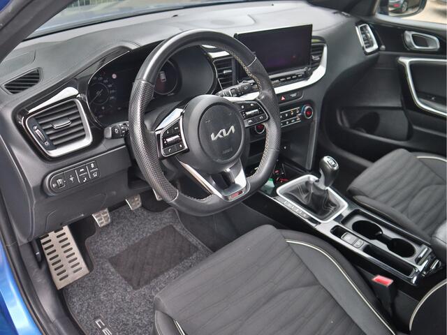 KIA CEE D Ceed Sportswagon SW 1.5 T-GDi GT-Line | Cruise Control | Navigatie | Camera | Stoel+StuurVerwarming | Tot 10Jr.Kia-Garantie |