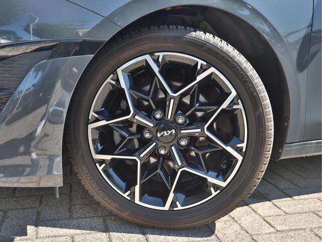 KIA CEE D Ceed Sportswagon 1.5 T-GDi GT-Line Business Edition | Navigatie | Camera | Stoel/Stuurverwarming | All-Seasons |