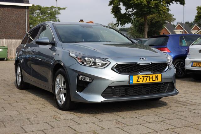 KIA CEE D Ceed Sportswagon 1.4 T-GDi DYNAMIC | CAMERA | CARPLAY | TREKHAAK