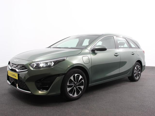 KIA CEE D Ceed Sportswagon 1.6 GDI PHEV DynamicLine Automaat Climate control Keyless Cruise control LED Parkeersensoren achter Camera Stuur verwarming Stoel verwarming Apple Carplay/ Andriod Auto