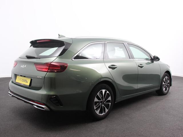 KIA CEE D Ceed Sportswagon 1.6 GDI PHEV DynamicLine Automaat Climate control Keyless Cruise control LED Parkeersensoren achter Camera Stuur verwarming Stoel verwarming Apple Carplay/ Andriod Auto