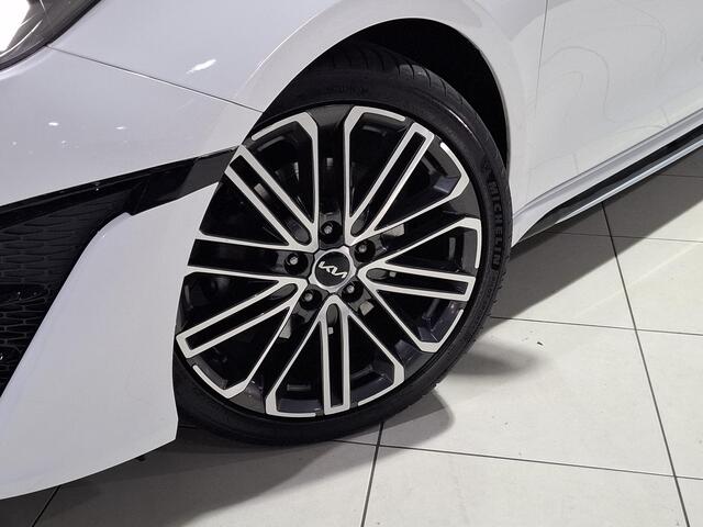 KIA CEE D Ceed 1.5 T-GDi GT-PlusLine Dikste KIA Ceed HB van Nederland! Tot 10 jaar garantie*!