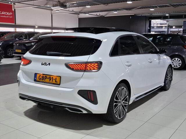 KIA CEE D Ceed 1.5 T-GDi GT-PlusLine Dikste KIA Ceed HB van Nederland! Tot 10 jaar garantie*!