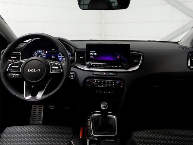 KIA CEE D Ceed SW 1.0 T-GDi ExecutiveLine Pano/SV/Cam/Navi/Carplay (all-incl. prijs)