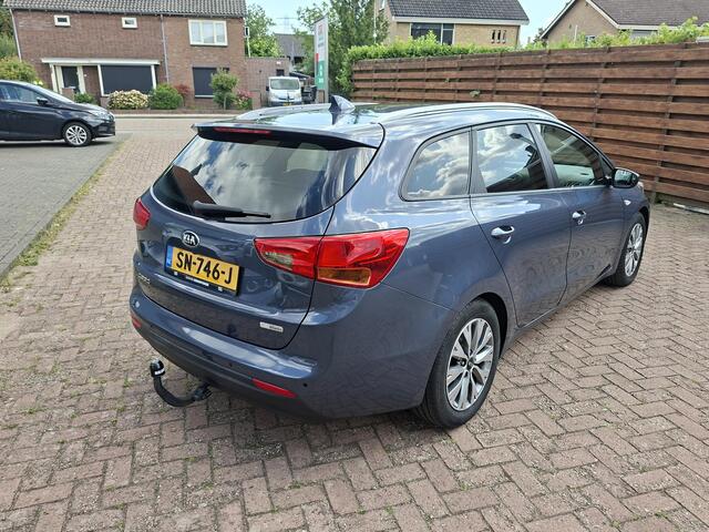 KIA CEE D cee'd Sportswagon 1.0 T-GDi Design Edition Trekhaak|carplay|camera
