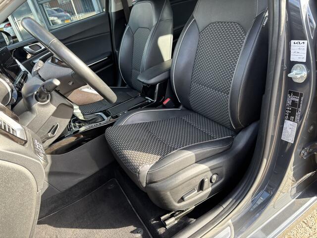 KIA CEE D Ceed Sportswagon 1.6 GDI PHEV DynamicPlusLine / Trekhaak / Allseason banden / Navi / Applecarplay/AndroidAuto /