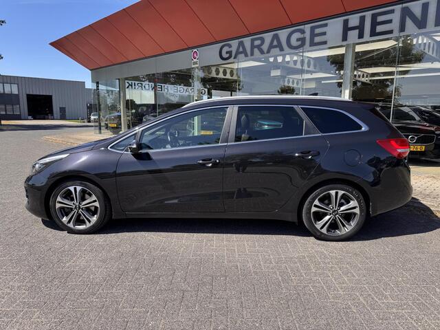 KIA CEE D cee'd Sportswagon 1.0 T-GDi GT-Line Summer Edition | Panodak | Camera | Cruise Control | Stoel&stuur Verwarming | Climate | Navi |