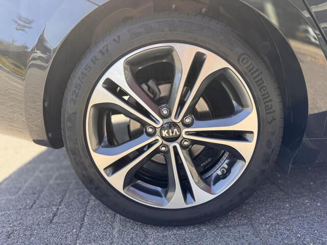 KIA CEE D cee'd Sportswagon 1.0 T-GDi GT-Line Summer Edition | Panodak | Camera | Cruise Control | Stoel&stuur Verwarming | Climate | Navi |