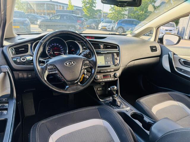 KIA CEE D cee'd Sportswagon 1.6 GDI DynamicLine Automaat Stoelverwarming | Trekhaak | Verzwaarde achterveren