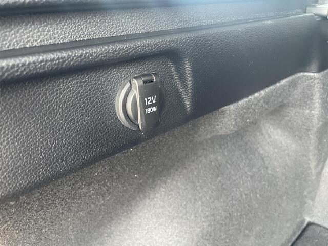 KIA CEE D Ceed Sportswagon 1.6 GDI PHEV DynamicLine