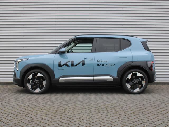 KIA EV2 Plus Advanced 42.2 kWh | Stuur-/stoelverwarming | Schuifdak | Dodehoek detectie | Elek. Stoelverstelling | Camera | 18" LM | LED | HK audio | Cruise adapt. |