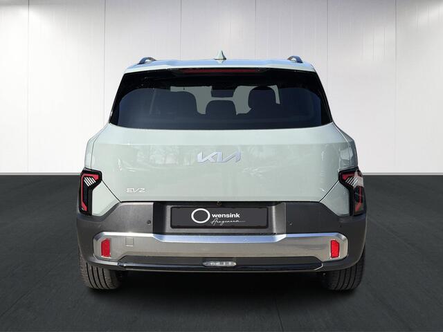 KIA EV2 Plus Advanced 42.2 kWh | Schuif/kantel dak | Harman Kardon audio | Camera | Stoelverwarming