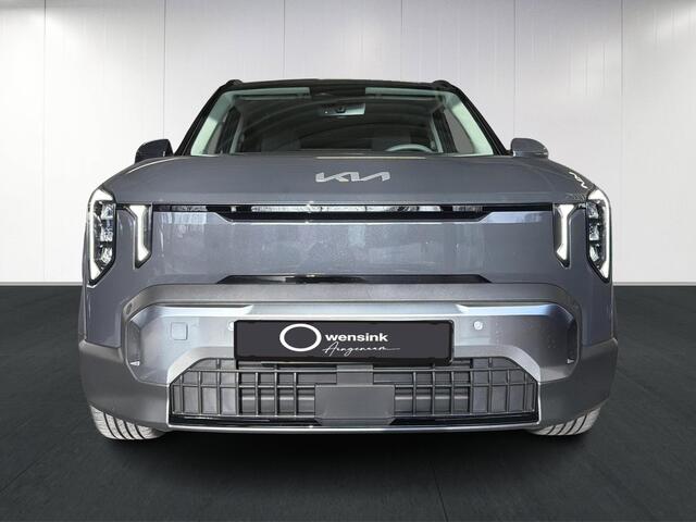 KIA EV2 Plus 42.2 kWh 4p. | Privacy Glass | Dual zone climate control | Stoel- en stuurwielverwarming | 18" lichtmetalen velgen | Regensensor |