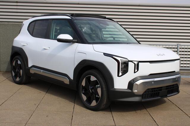 KIA EV2 Plus 42.2 kWh 4p. Stoel & stuurverwarming / Navi / Direct leverbaar