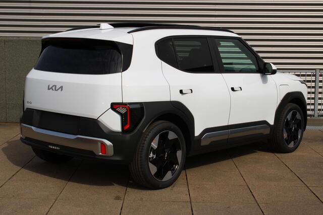 KIA EV2 Plus 42.2 kWh 4p. Stoel & stuurverwarming / Navi / Direct leverbaar
