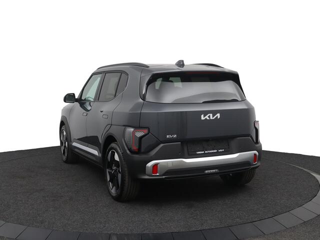 KIA EV2 Plus Advanced 42.2 kWh - Schuif-/Kanteldak - Elektrisch Verstelbare Bestuurdersstoel - Harman Kardon - Stoel-/Stuurverwarming - Fabrieksgarantie tot 2033