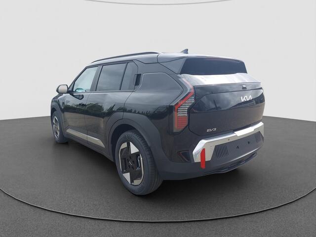 KIA EV3 Plus 58.3 kWh | SNEL LEVERBAAR | Navi | Parkeercamera | Automaat |
