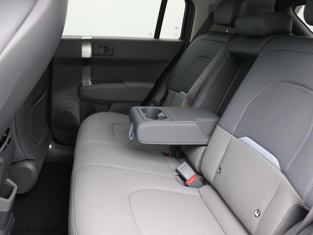KIA EV3 Plus Advanced 81.4 kWh 204PK warmtepomp, full led, adaptive cruise met travel assist, side assist, elek. bedienbare achterklep, stuur-stoelverwarming, Harman Kardon sound, keyless, 19" lichtmetaal