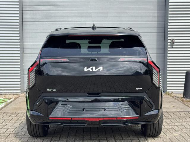 KIA EV3 GT-PlusLine 81.4 kWh | DEMO | Afneembare Trekhaak | Stoelventilatie | Panoramisch schuifkanteldak | Stoel ventilatie | 360 graden camera |