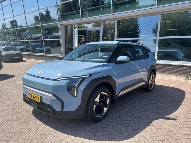KIA EV3 Air 58.3 kWh Direct leverbaar | Stoelverwarming | Extra voordeel