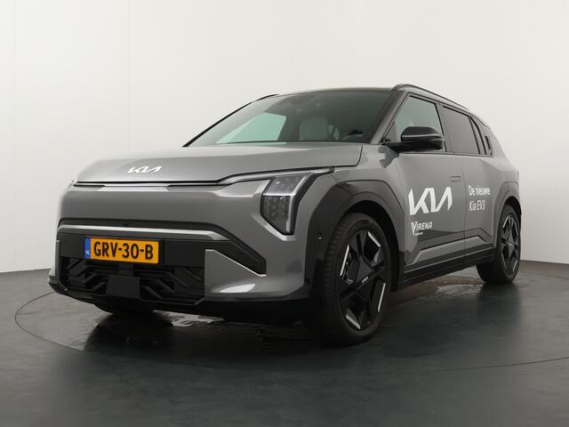KIA EV3 GT-PlusLine 81.4 kWh - DEMO - Draadloze Apple CarPlay / Android Auto - Stoel en stuurwiel verwarming - Panoramadak - Harman Kardon Audio - Dodehoek assistent - Fabrieksgarantie tot 11-2031