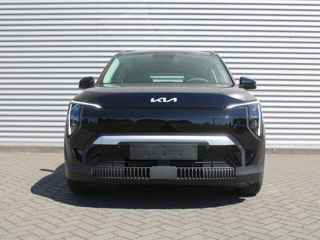 KIA EV3 Air 58.3 kWh | Nieuw | Direct leverbaar | Actieradius tot 436 km (WLTP) |