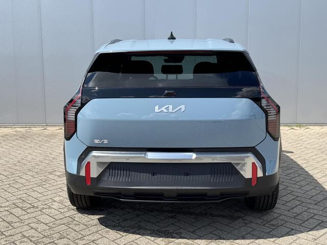 KIA EV3 Plus 58.3 kWh | Dodehoekdetectie | Stoelverwarming | Camera | Keyless | Navigatie