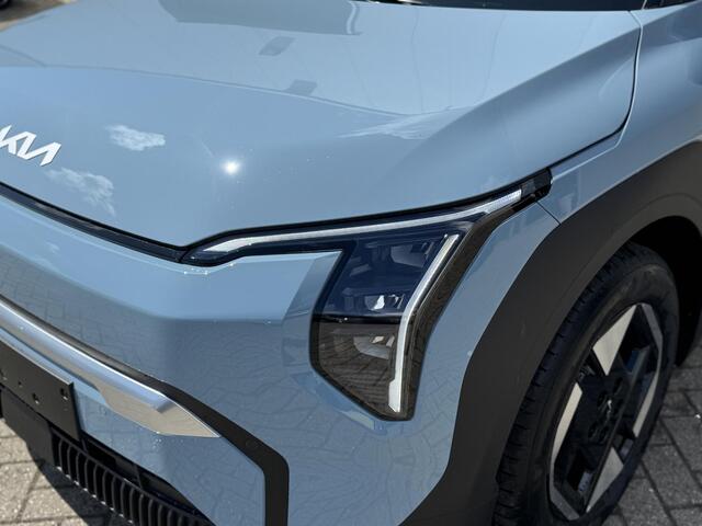 KIA EV3 Plus 58.3 kWh | Dodehoekdetectie | Stoelverwarming | Camera | Keyless | Navigatie