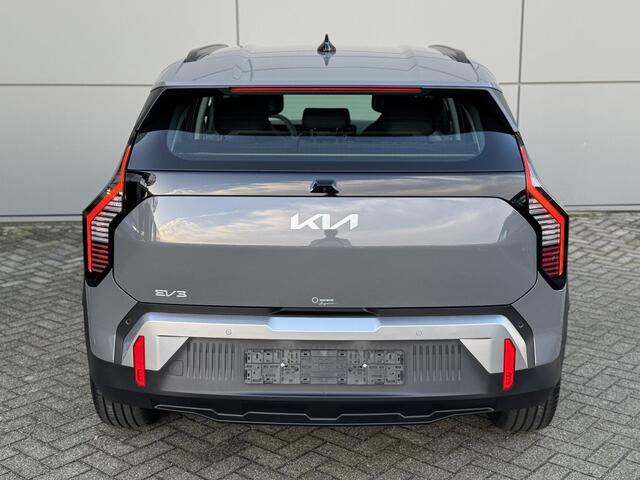 KIA EV3 Air 58.3 kWh | Snel leverbaar | Stoel/Stuurverwarming | Navigatie | Dodehoekdetectie | Led Koplampen |