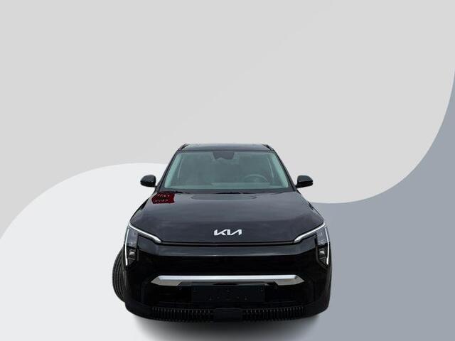 KIA EV3 Plus 81.4 kWh 204 PK | Stoelverwarming | Stuurverwarming | Warmtepomp | BLIS | 19 inch Licht metaal