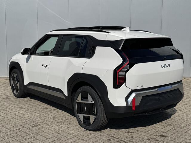 KIA EV3 Plus Advanced 58.3 kWh Snel leverbaar | Schuif/kanteldak | Harman Kardon | Camera | Keyless