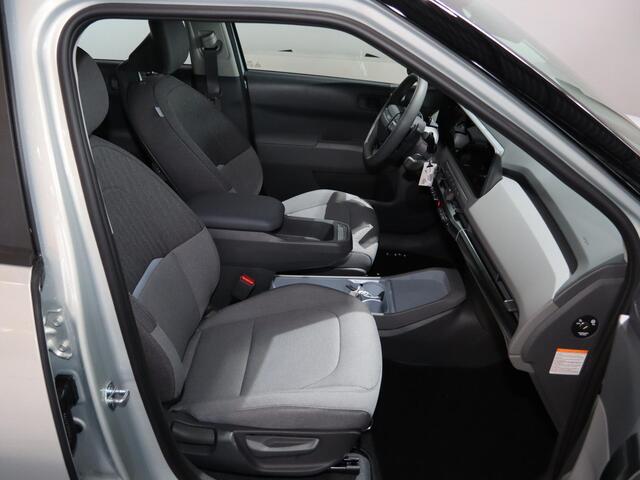 KIA EV3 Air 81.4 kWh | Batterijverwarming | Navigatie | Dual Zone Climate Control | LED-koplampen | Parkeersensoren |