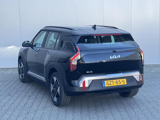 KIA EV3 Air 58.3 kWh | Trekhaak | 19 inch | Parkeersensoren Voor + Achter | Camera | Adaptive Cruise | Keyless | DAB+ | Apple Carplay/ Android Auto