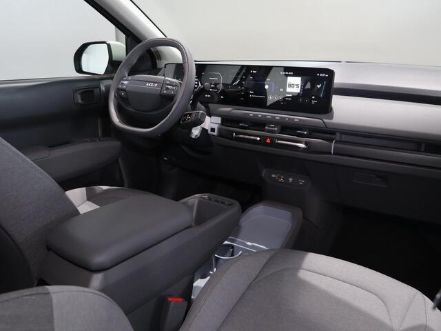 KIA EV3 Air 81.4 kWh | Batterijverwarming | Navigatie | Dual Zone Climate Control | LED-koplampen | Parkeersensoren |