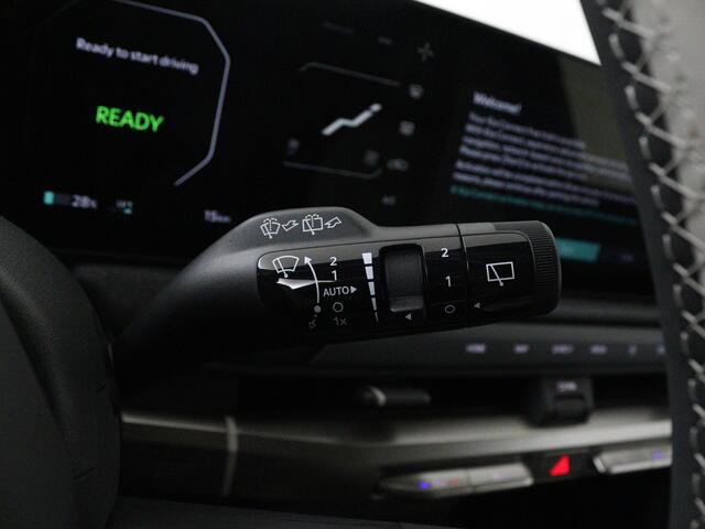 KIA EV3 GT-Line 81.4 kWh NIEUW!! | Uit voorraad leverbaar! Panoramadak | Leder | 19 Inch |