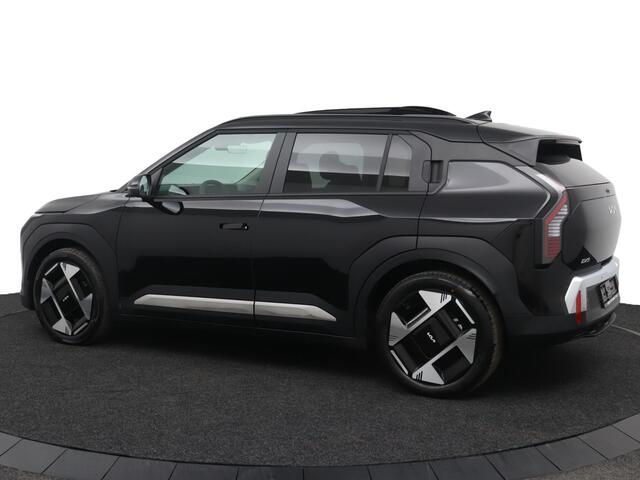 KIA EV3 Plus Advanced 81.4 kWh - Prijs incl. inruilpremie - Schuif-/kanteldak - Lederenbekleding - Stoel / Stuurwielverwarming - Fabrieksgarantie tot 12-2032 of 150.000 km
