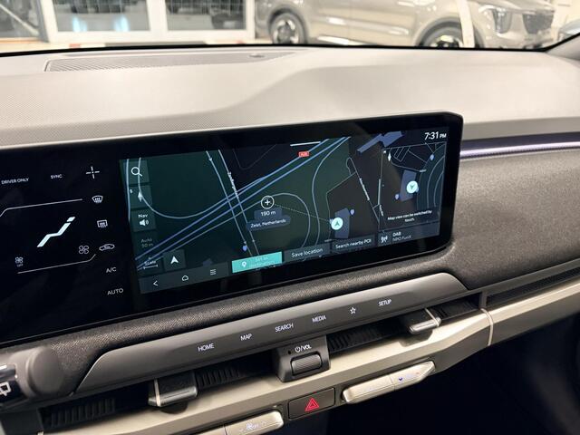 KIA EV3 GT-Line Business Edition 81.4 kWh | Uit voorraad leverbaar | Dodehoeksensor | Elektrische bestuurdersstoel