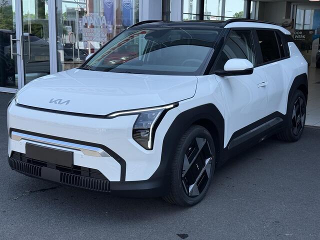 KIA EV3 Plus Advanced 81.4 kWh | Rijklaarprijs incl. inruilpremie | Direct leverbaar | Dodehoeksensor | Schuif/kanteldak | Elektrische bestuurdersstoel