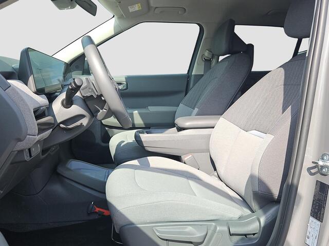 KIA EV3 Plus 81.4 kWh | Dodehoek Assistentie | Adapt. Cruise | Stoel- En Stuurverwarming | CarPlay/Android Auto | Wireless Charging Mobiel |