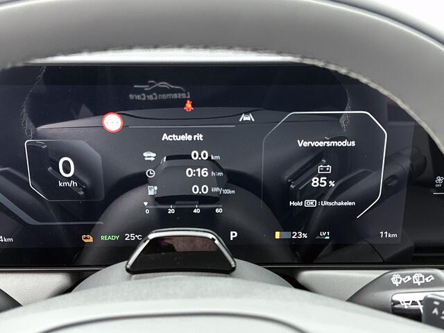 KIA EV3 Air 58.3 kWh Navigatie | Climate Control | Achteruitrijcamera **VOORRAAD**
