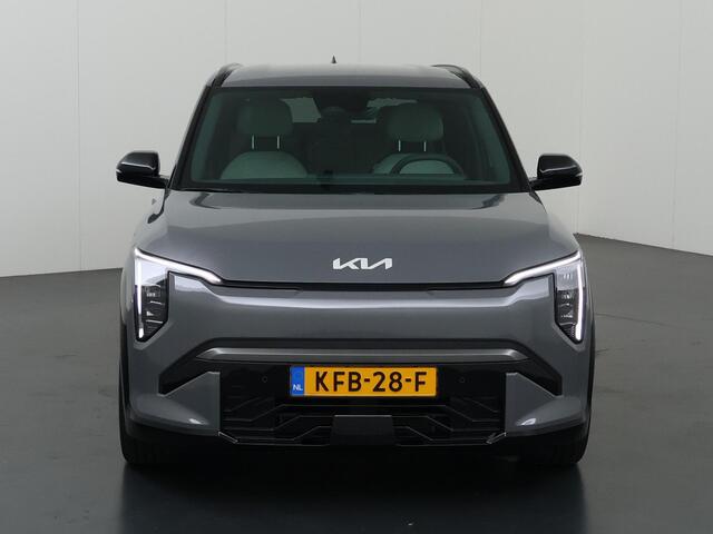 KIA EV3 GT-Line Business Edition 81.4 kWh | 19" lichtmetalen GT-Line velgen | Ambient lighting | Privacy Glass | GT-Line interieur | Stoel- en stuurwielverwarming |