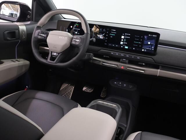 KIA EV3 GT-Line Business Edition 81.4 kWh | 19" lichtmetalen GT-Line velgen | Ambient lighting | Privacy Glass | GT-Line interieur | Stoel- en stuurwielverwarming |