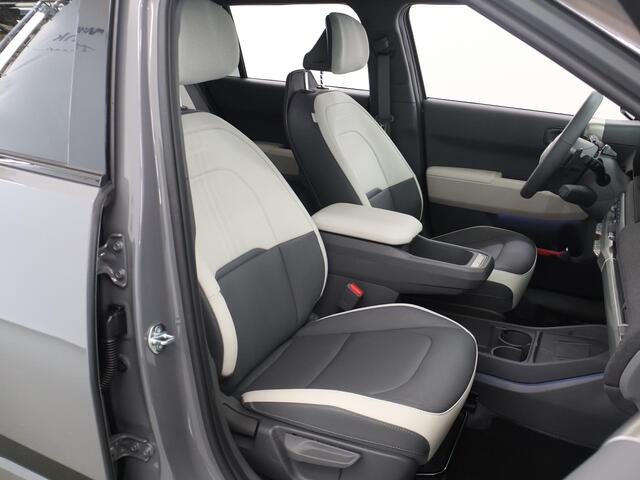 KIA EV3 GT-Line Business Edition 81.4 kWh | 19" lichtmetalen GT-Line velgen | Ambient lighting | Privacy Glass | GT-Line interieur | Stoel- en stuurwielverwarming |