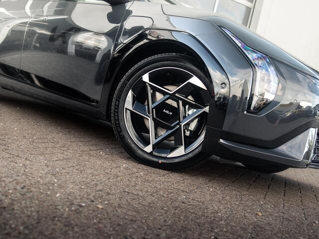 KIA EV4 Hatchback GT-PlusLine 81.4 kWh | leverbaar in 2025 met de lage bijtelling!