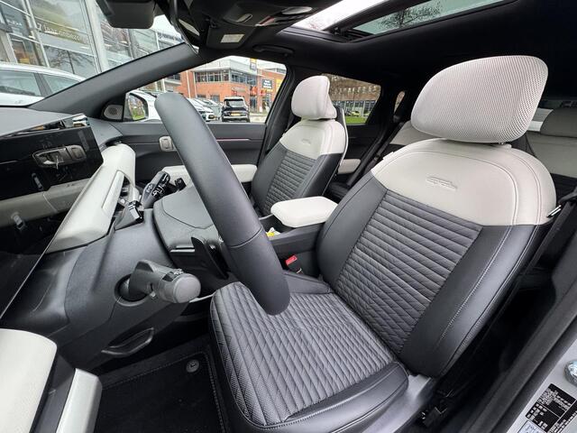 KIA EV4 GT-Line 81.4 kWh Uit Voorraad Leverbaar!!, Voorraadkorting!, Complete Uitvoering!, Incl. Inruilpremie, Enz...