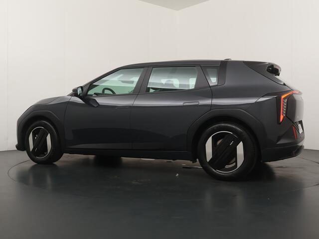 KIA EV4 Air 81.4 kWh - ¤2000 Inruilpremie - Stoel/Stuur verwarming - Apple Carplay/Android Auto - Achteruitrij camera - Adaptive cruise control - Fabrieksgarantie t/m 25-12-2032