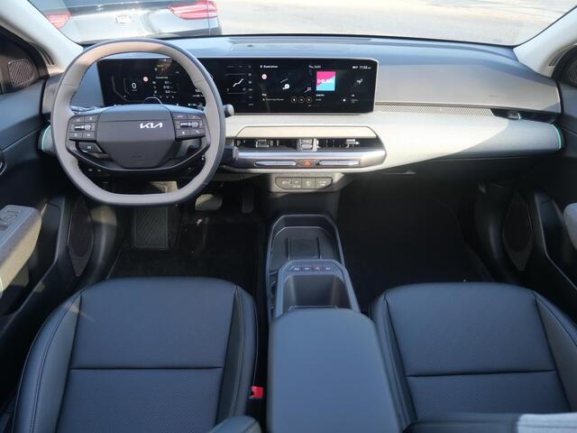 KIA EV4 Plus Advanced 58.3 kWh | Schuif/kantel | Stoel & Stuurverwarming | Camera | Draadloos Carplay | Harman Kardon