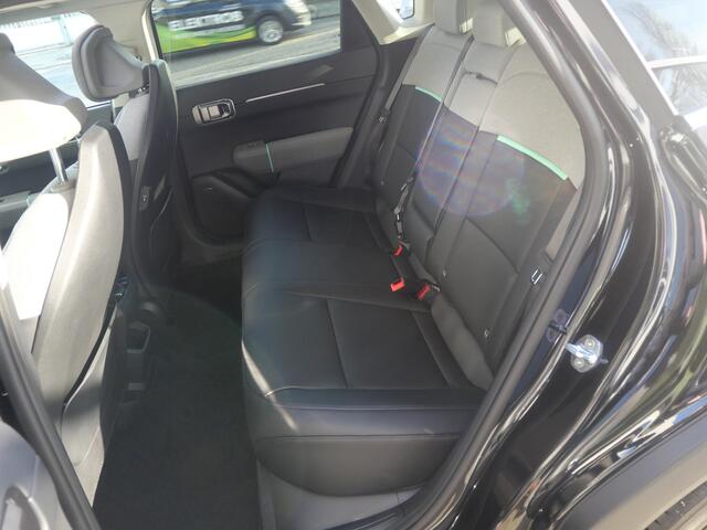 KIA EV4 Plus Advanced 58.3 kWh | Schuif/kantel | Stoel & Stuurverwarming | Camera | Draadloos Carplay | Harman Kardon